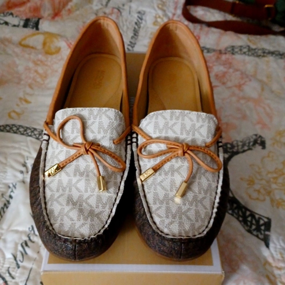 Michael Kors Women's loafers